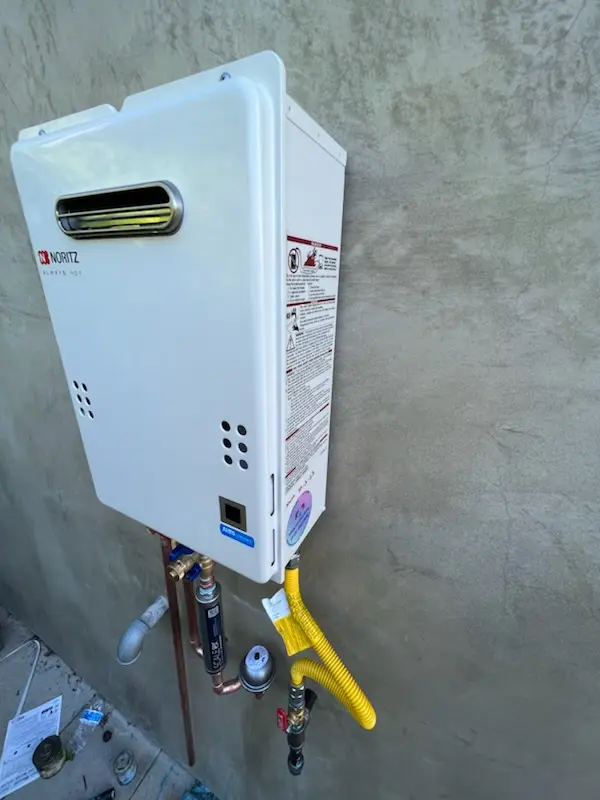 Tankless water heater installation for Cameron homes